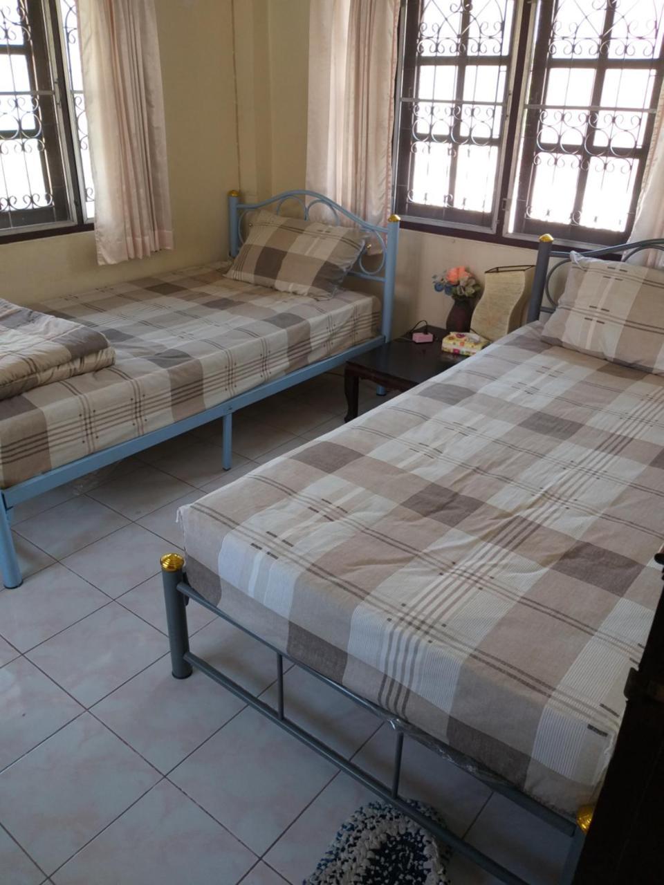 Srikrung Guesthouse Phra Nakhon Si Ayutthaya Zewnętrze zdjęcie